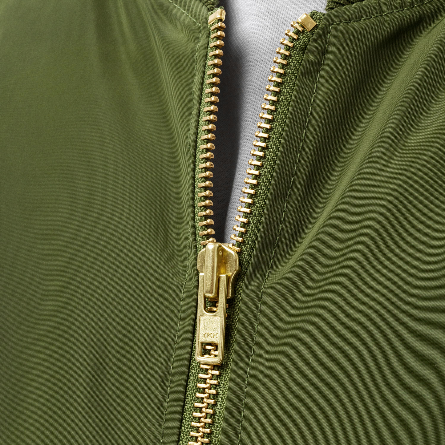 Chaqueta OSSO verde bomber reciclada premium